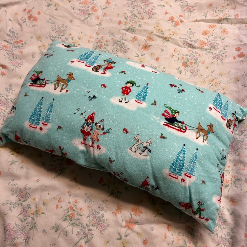 Festive Holiday Pillow with Winter Scene | Handmade Christmas Throw Pillow